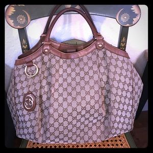 $300 OR BEST OFFER Gucci Sukey Bag!🔥